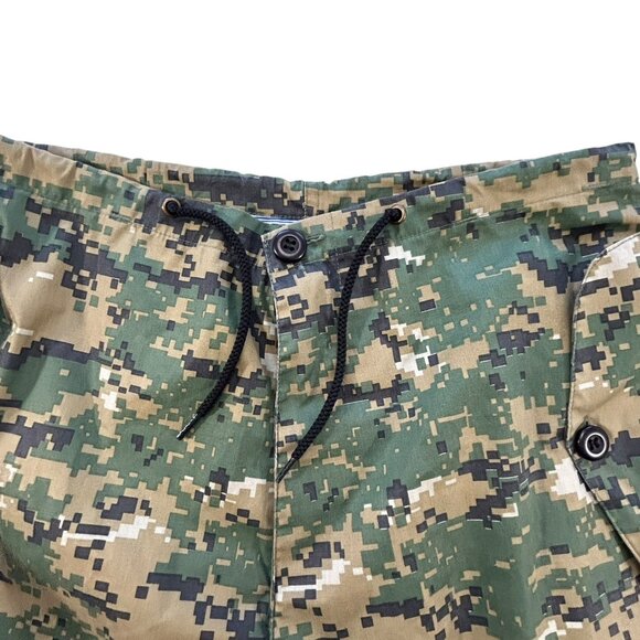 UFO Digital Camo Shorts Sz XS 30 Rave Festival EMC Cyber Grunge Tech Pockets - Picture 6 of 13